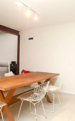 Casa à venda com 450m², 3 quartos e 1 vagaÁrea comum - Churrasqueira