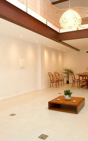 Casa à venda com 450m², 3 quartos e 1 vagaSala