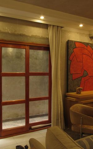 Casa à venda com 242m², 4 quartos e 4 vagasSala