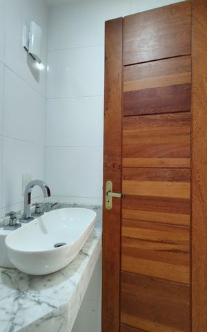 Casa à venda com 363m², 3 quartos e 4 vagasLavabo