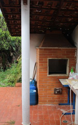 Casa à venda com 492m², 2 quartos e 5 vagasChurrasqueira