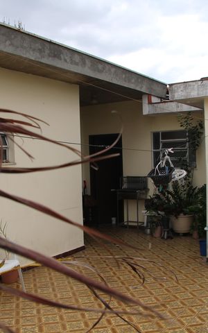 Casa à venda com 492m², 2 quartos e 5 vagasVaranda