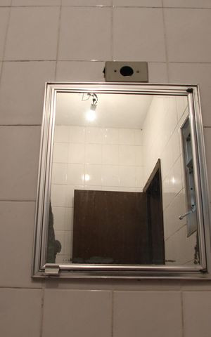 Casa à venda com 492m², 2 quartos e 5 vagasBanheiro Social 2