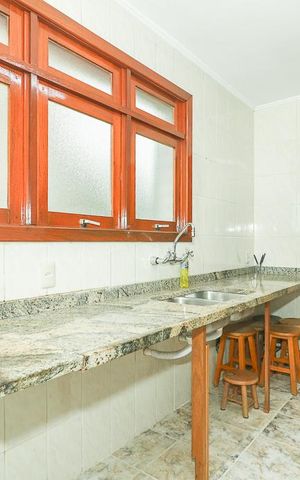 Apartamento à venda com 237m², 3 quartos e 2 vagasCozinha