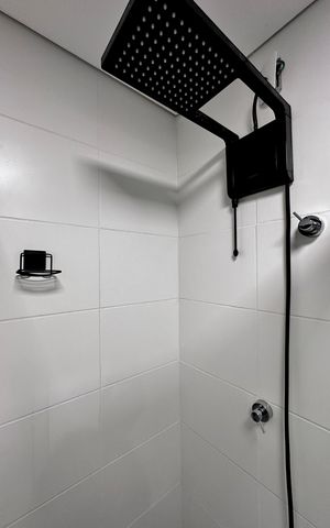 Studio para alugar com 25m², 0 quarto e sem vaga Studio para alugar com 25m², 0 quarto e sem vagaBanheiro