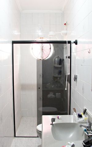 Casa à venda com 250m², 3 quartos e 6 vagasBanheiro Social