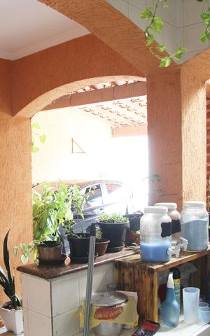 Casa à venda com 250m², 3 quartos e 6 vagasÁrea de Serviço