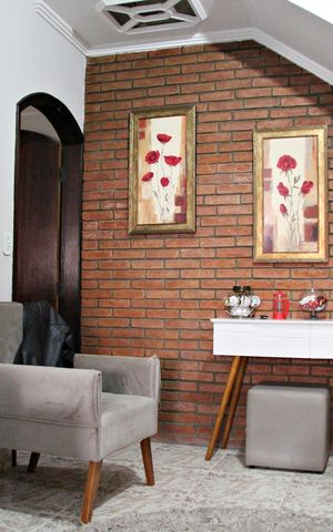 Casa à venda com 250m², 3 quartos e 6 vagasSala