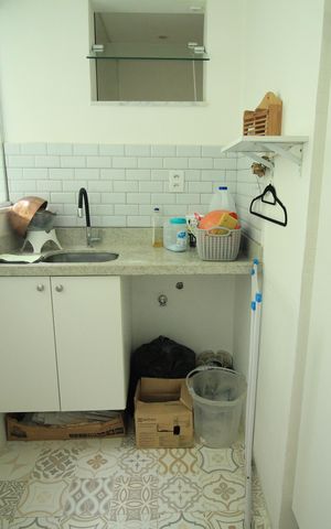 Apartamento para alugar com 100m², 3 quartos e sem vaga Apartamento para alugar com 100m², 3 quartos e sem vagaCozinha e Área de Serviço
