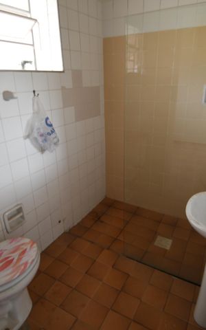 Casa para alugar com 80m², 2 quartos e 1 vagaBanheiro