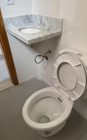 Apartamento à venda com 102m², 2 quartos e 1 vaga Apartamento à venda com 102m², 2 quartos e 1 vagaBanheiro