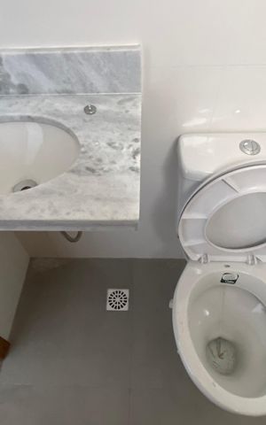 Apartamento à venda com 102m², 2 quartos e 1 vaga Apartamento à venda com 102m², 2 quartos e 1 vagaBanheiro