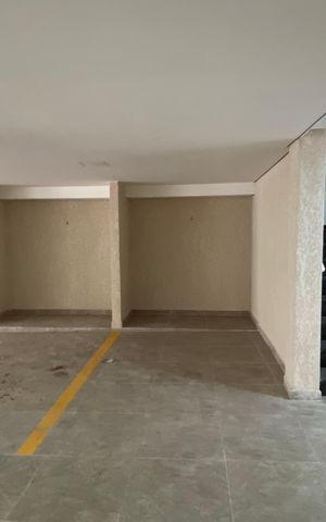 Apartamento à venda com 102m², 2 quartos e 1 vaga Apartamento à venda com 102m², 2 quartos e 1 vagaGaragem