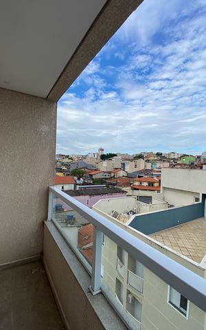 Apartamento à venda com 102m², 2 quartos e 1 vaga Apartamento à venda com 102m², 2 quartos e 1 vagaVaranda Sala