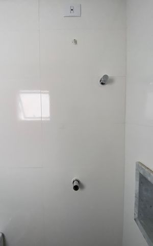 Apartamento à venda com 102m², 2 quartos e 1 vaga Apartamento à venda com 102m², 2 quartos e 1 vagaBanheiro