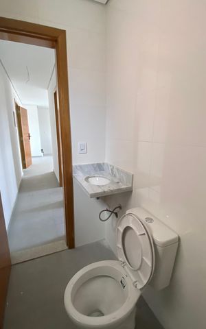Apartamento à venda com 102m², 2 quartos e 1 vaga Apartamento à venda com 102m², 2 quartos e 1 vagaBanheiro