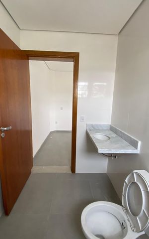 Apartamento à venda com 102m², 2 quartos e 1 vaga Apartamento à venda com 102m², 2 quartos e 1 vagaBanheiro da Suíte