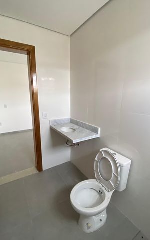 Apartamento à venda com 102m², 2 quartos e 1 vaga Apartamento à venda com 102m², 2 quartos e 1 vagaBanheiro da Suíte