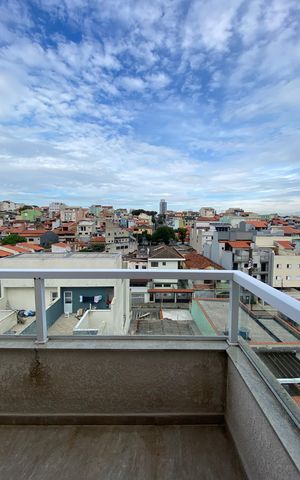 Apartamento à venda com 102m², 2 quartos e 1 vaga Apartamento à venda com 102m², 2 quartos e 1 vagaCobertura