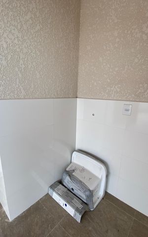 Apartamento à venda com 102m², 2 quartos e 1 vaga Apartamento à venda com 102m², 2 quartos e 1 vagaCobertura - Area de Serviço