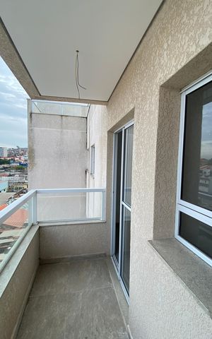Apartamento à venda com 102m², 2 quartos e 1 vaga Apartamento à venda com 102m², 2 quartos e 1 vagaVaranda Sala