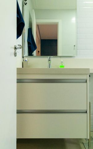 Apartamento à venda com 70m², 3 quartos e 2 vagasBanheiro da suíte