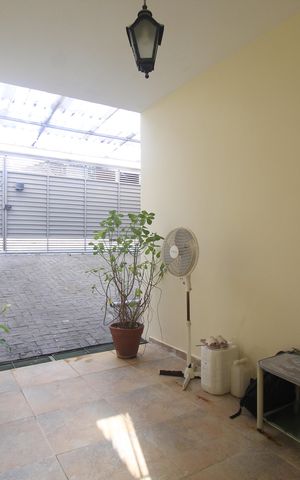 Casa à venda com 200m², 3 quartos e 2 vagasEntrada
