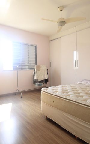 Casa à venda com 200m², 3 quartos e 2 vagasQuarto 1