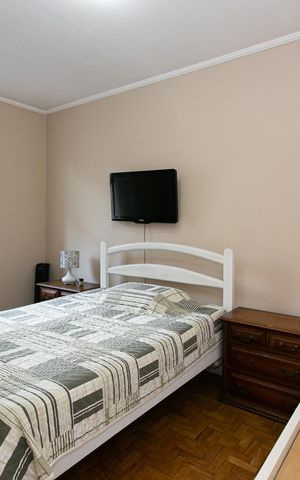 Casa à venda com 110m², 4 quartos e 2 vagas Casa à venda com 110m², 4 quartos e 2 vagasQuarto 1