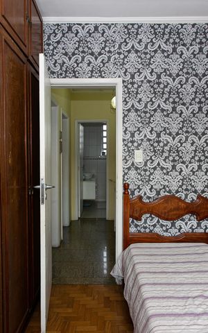 Casa à venda com 110m², 4 quartos e 2 vagas Casa à venda com 110m², 4 quartos e 2 vagasQuarto 2
