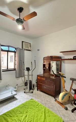 Casa de condomínio à venda com 300m², 4 quartos e 3 vagas Casa de condomínio à venda com 300m², 4 quartos e 3 vagasQuarto 3