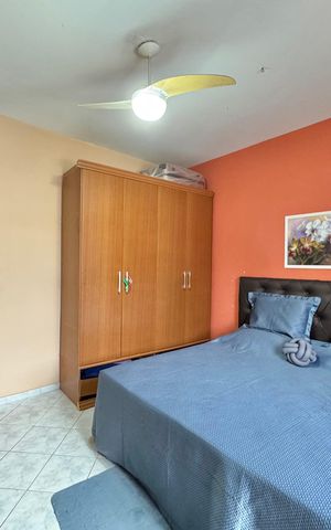 Casa de condomínio à venda com 300m², 4 quartos e 3 vagas Casa de condomínio à venda com 300m², 4 quartos e 3 vagasQuarto 1
