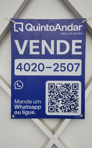 Casa à venda com 330m², 3 quartos e 5 vagasPlaca