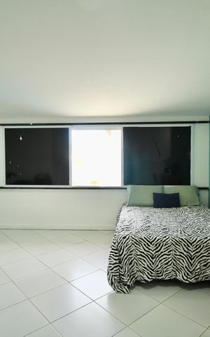 Casa para alugar com 800m², 6 quartos e 6 vagas Casa para alugar com 800m², 6 quartos e 6 vagasQuarto 4