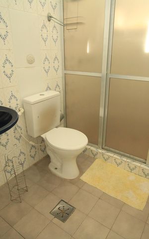 Casa para alugar com 800m², 6 quartos e 6 vagas Casa para alugar com 800m², 6 quartos e 6 vagasBanheiro Social