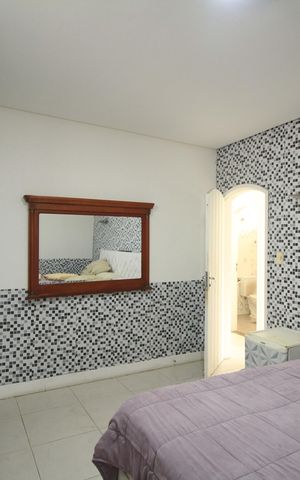 Casa para alugar com 800m², 6 quartos e 6 vagas Casa para alugar com 800m², 6 quartos e 6 vagasSuíte 1