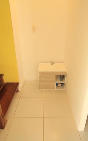 Casa para alugar com 800m², 6 quartos e 6 vagas Casa para alugar com 800m², 6 quartos e 6 vagasÁrea de Serviço