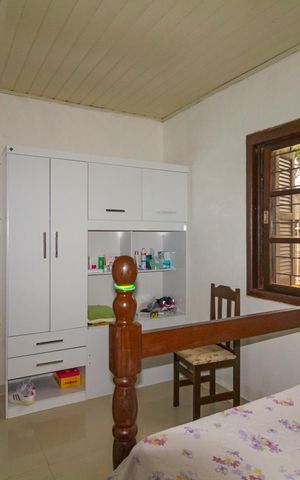 Casa à venda com 100m², 2 quartos e 1 vaga Casa à venda com 100m², 2 quartos e 1 vagaQuarto 1