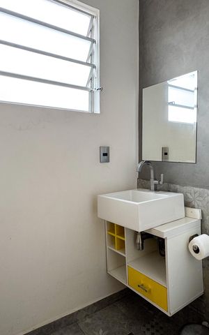 Apartamento à venda com 107m², 2 quartos e 2 vagas Apartamento à venda com 107m², 2 quartos e 2 vagasLavabo