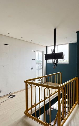 Apartamento à venda com 107m², 2 quartos e 2 vagas Apartamento à venda com 107m², 2 quartos e 2 vagasSala de TV