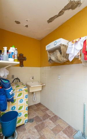 Casa à venda com 125m², 3 quartos e 2 vagasÁrea de Serviço