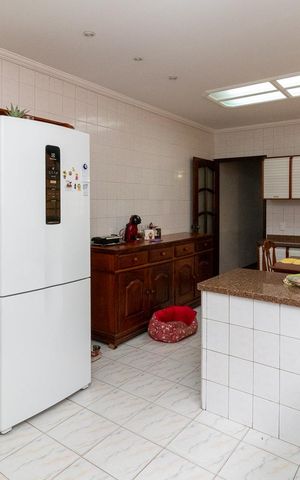 Casa à venda com 125m², 3 quartos e 2 vagasCozinha