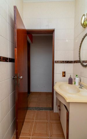 Casa à venda com 125m², 3 quartos e 2 vagasLavabo