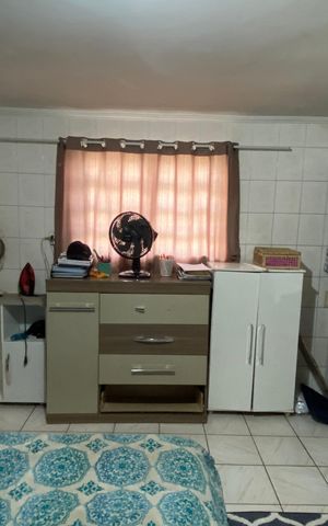 Casa à venda com 426m², 8 quartos e 2 vagas Casa à venda com 426m², 8 quartos e 2 vagasCasa 2 - Porão - Quarto 4
