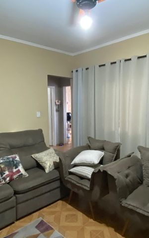 Casa à venda com 426m², 8 quartos e 2 vagas Casa à venda com 426m², 8 quartos e 2 vagasCasa 2 - Sala