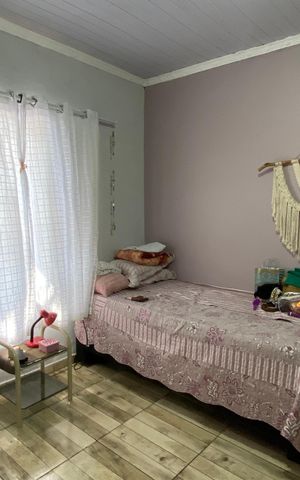 Casa à venda com 426m², 8 quartos e 2 vagas Casa à venda com 426m², 8 quartos e 2 vagasCasa 1 - Quarto 1
