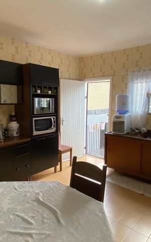 Casa à venda com 426m², 8 quartos e 2 vagas Casa à venda com 426m², 8 quartos e 2 vagasCasa 2 - Cozinha
