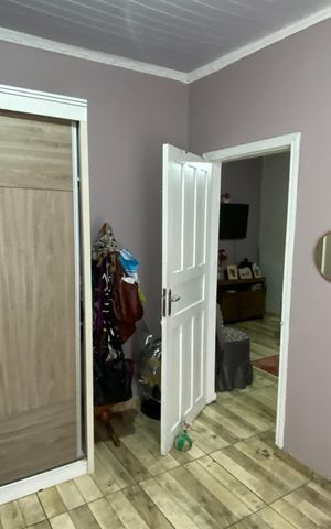 Casa à venda com 426m², 8 quartos e 2 vagas Casa à venda com 426m², 8 quartos e 2 vagasCasa 1 - Quarto 1