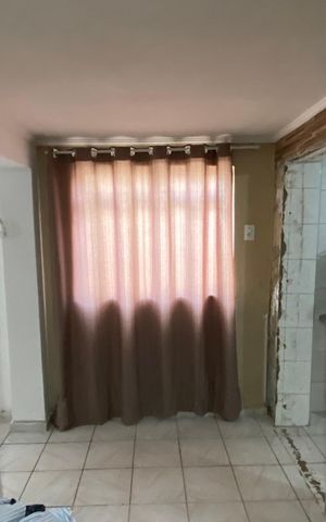 Casa à venda com 426m², 8 quartos e 2 vagas Casa à venda com 426m², 8 quartos e 2 vagasCasa 2 - Porão - Quarto 3