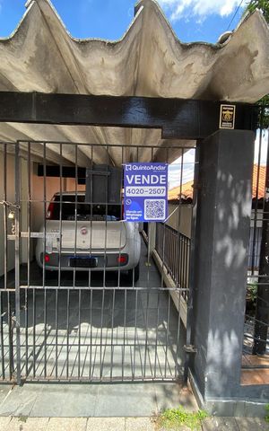 Casa à venda com 426m², 8 quartos e 2 vagas Casa à venda com 426m², 8 quartos e 2 vagasPlaca